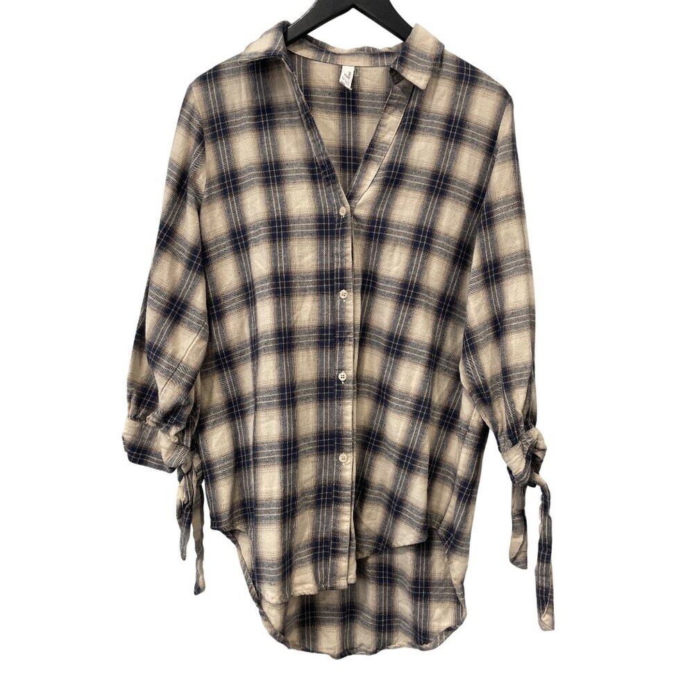 I Love Plaid Shirt Size Large Button Front High Low Long Sleeve Neutral Academia